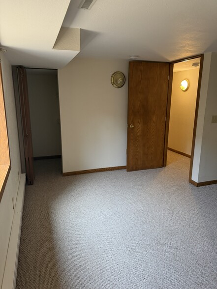 Bedroom 2 - 304 3rd St NE