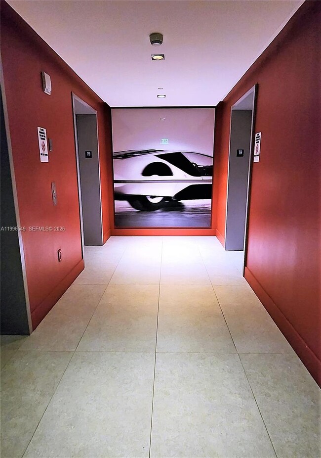 Building Photo - 1100 S Miami Ave