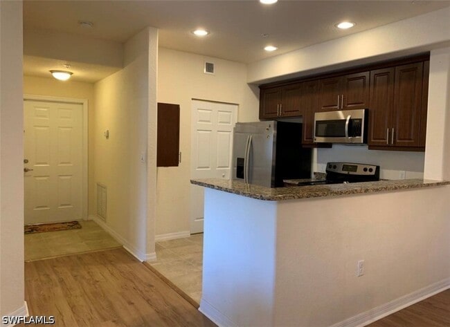 Building Photo - 13180 Bella Casa Cir