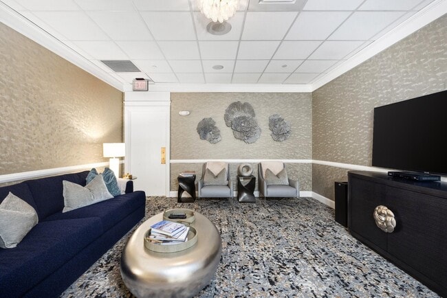 Building Photo - 17099 Ryton Ln