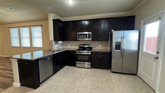 Building Photo - 9611 Tipton Sands Dr