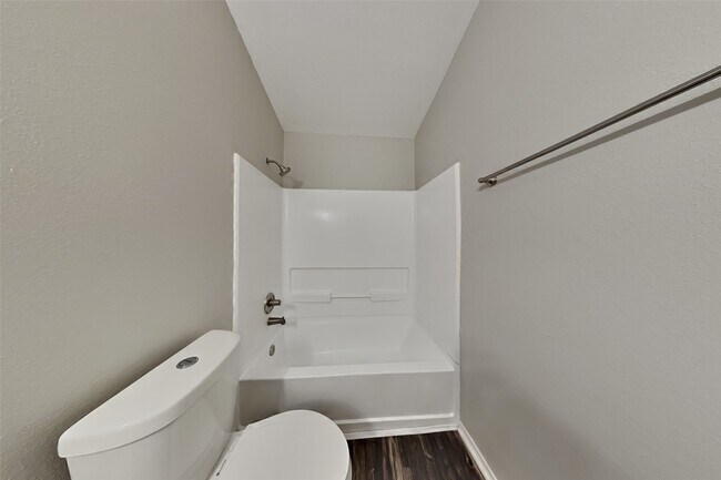 Building Photo - 21610 Britton Hill Way