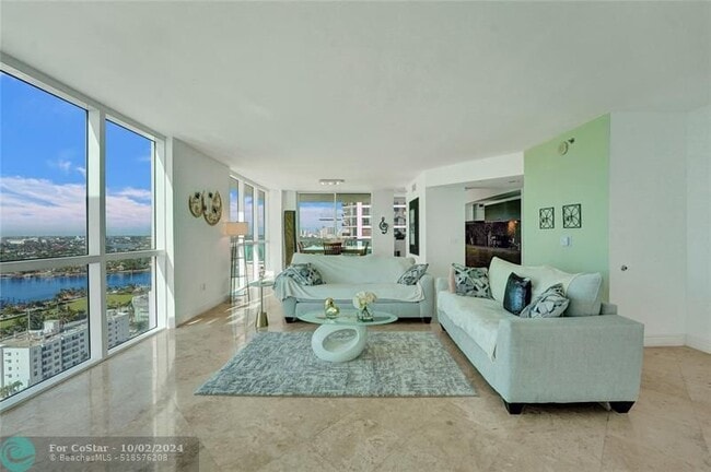 Building Photo - 101 S Fort Lauderdale Beach Blvd
