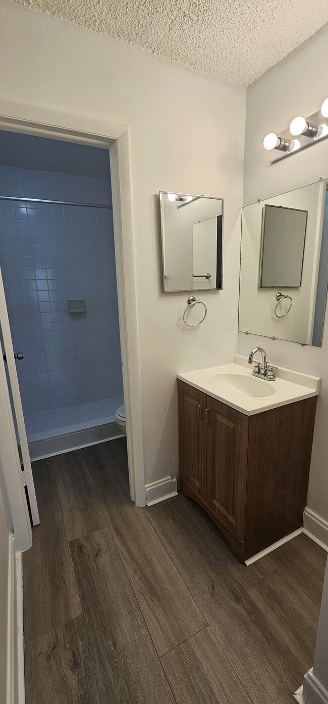 Building Photo - 4537 Treehouse Ln