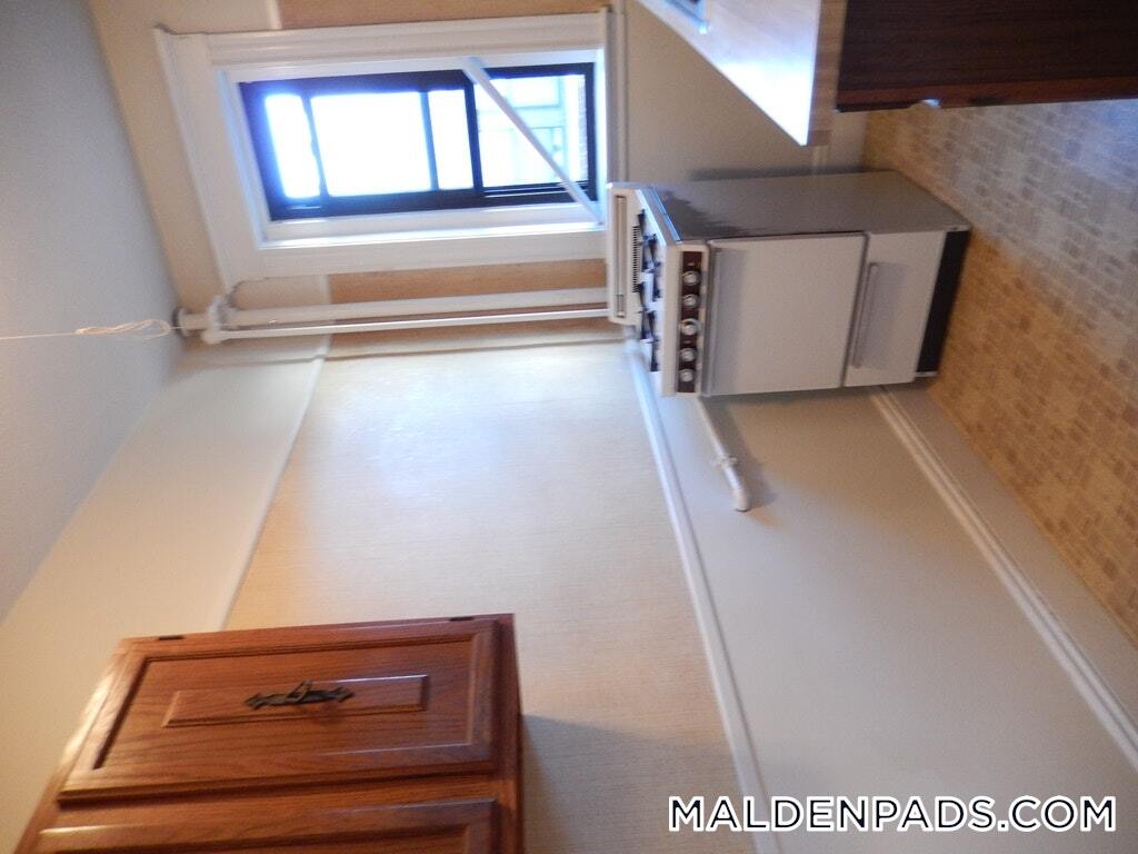 Building Photo - 17-19 Washington St.