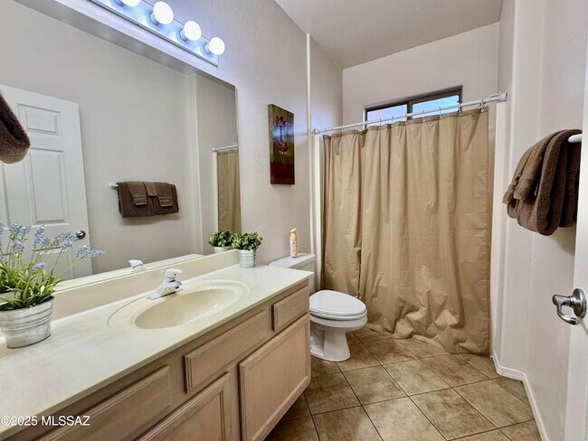 Building Photo - 655 W Vistoso Highlands Dr