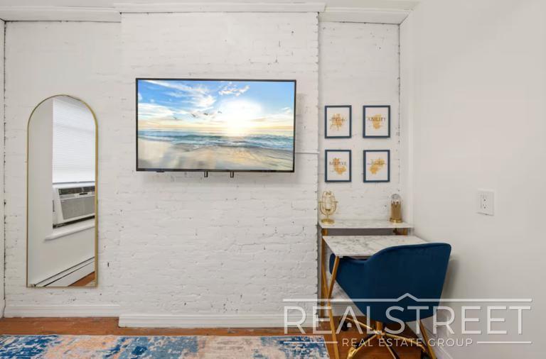 Building Photo - Modern 2BR/2BA in Prime Chinatown | Quick Access to Midtown & Google HQ