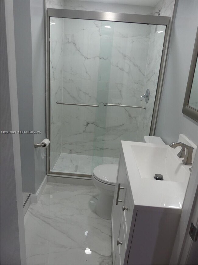 Building Photo - 161-165-165 NW 40th St