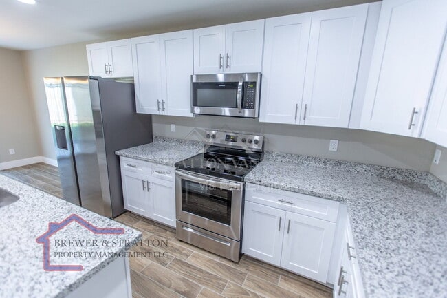 Building Photo - 2334 W Romley Rd