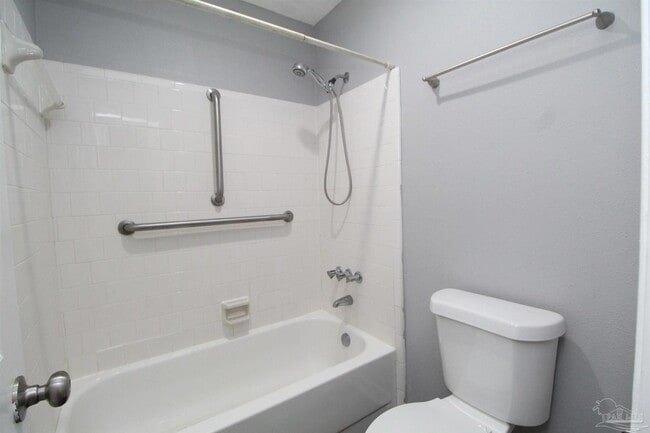 Building Photo - 2709 Chicago Ct