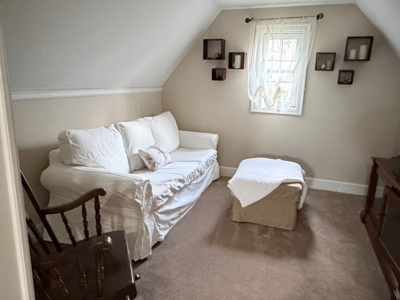 Building Photo - 4325 NE 42nd Ave