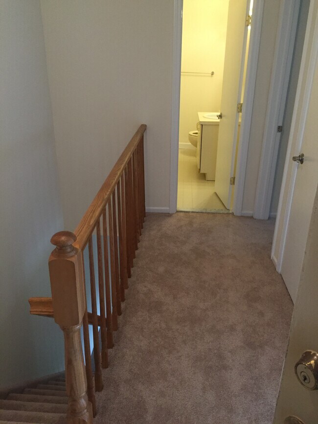 Building Photo - 3605 Royce Ct