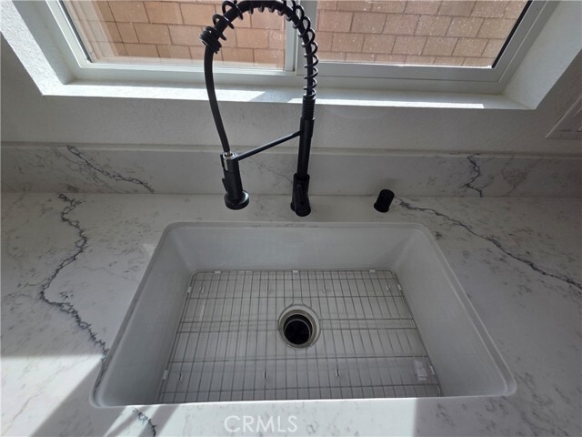 Building Photo - 34757 Ave H