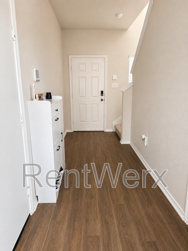 Building Photo - 13804 Siltstone Lp