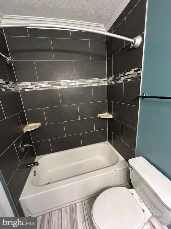 Building Photo - 6085 Majors Ln