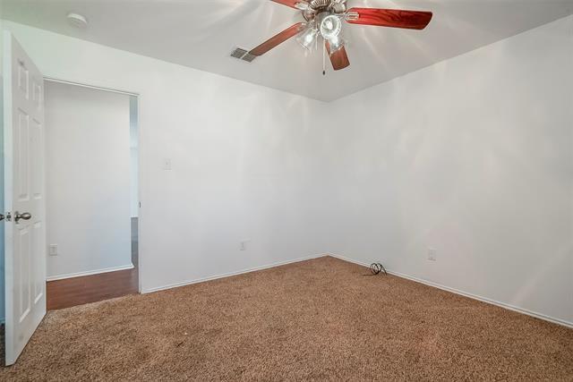 Building Photo - 2901 Saddle Dr