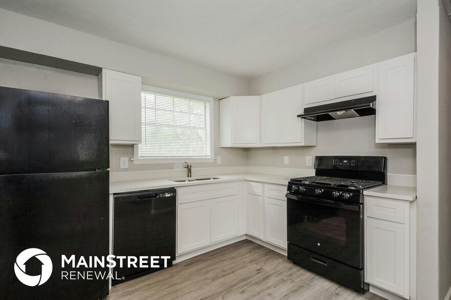 Building Photo - 219 Sadonia Ave