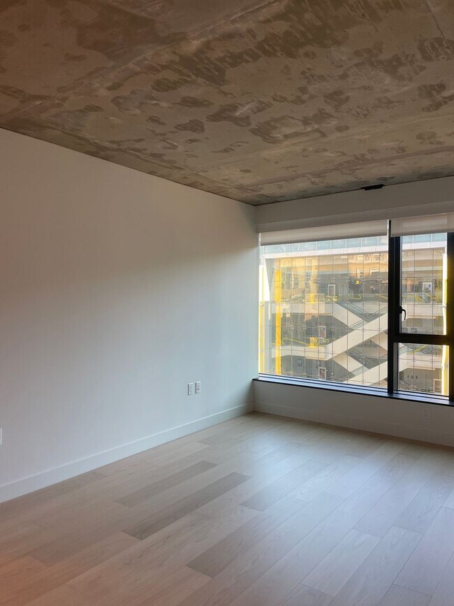 Building Photo - 960 Market St