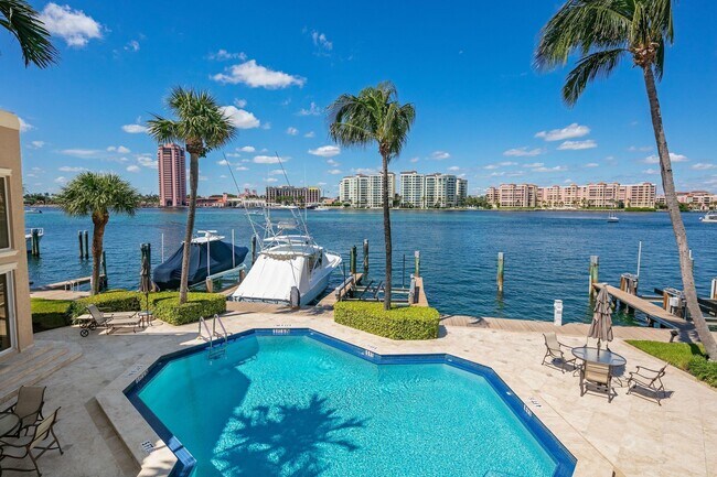 Building Photo - 555 S Ocean Blvd