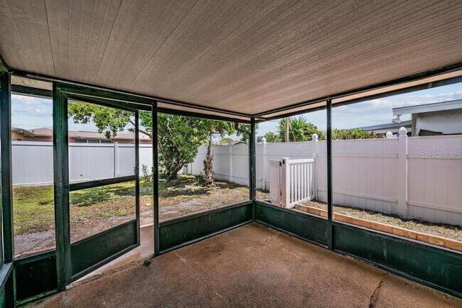 Building Photo - 2709 W Abdella St