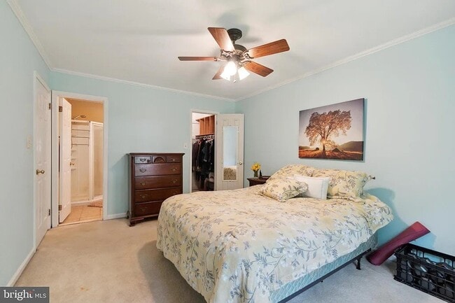 Building Photo - 202 Tinker Dr