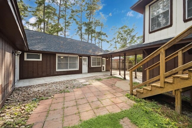 Building Photo - 25402 Lynbriar Ln