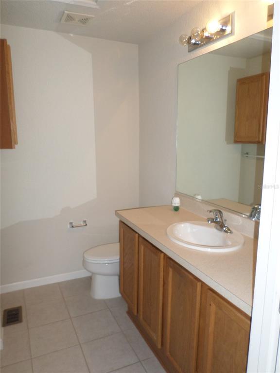 Building Photo - 4461 SW 49th Ave