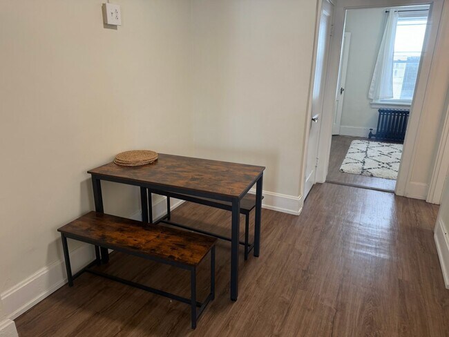 Building Photo - 6611 Kennedy Ave