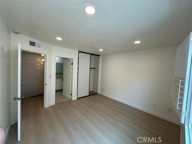 Building Photo - 1534 E Wilson Ave