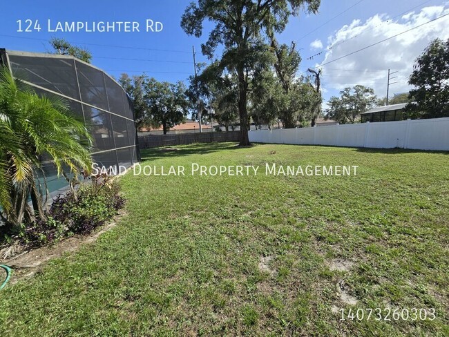 Building Photo - "Spacious 4-Bed Oasis in Altamonte Springs...