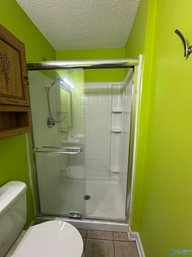 Building Photo - 206 Peabody Rd