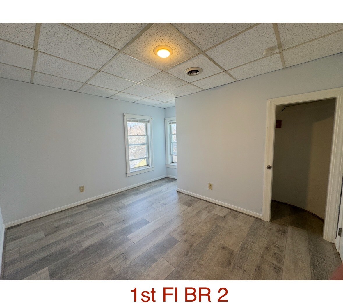 Building Photo - 10 S Kimball St