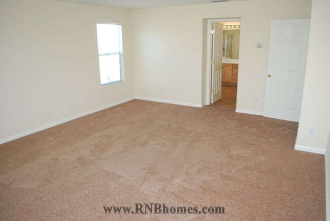 Building Photo - 6301 Bluebill Ct