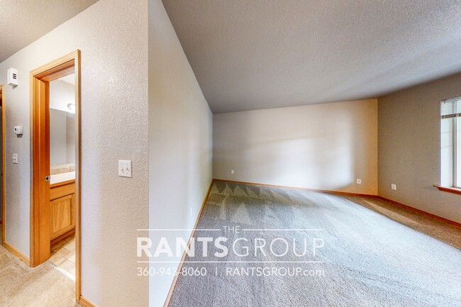 Building Photo - Great Home In Lacey