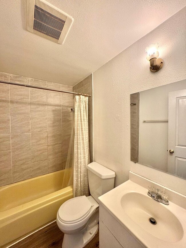 Building Photo - 4102 38th Ave. S