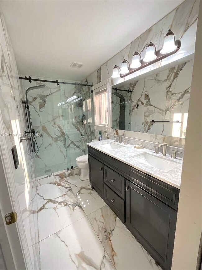 Building Photo - 13364 SW 44th St