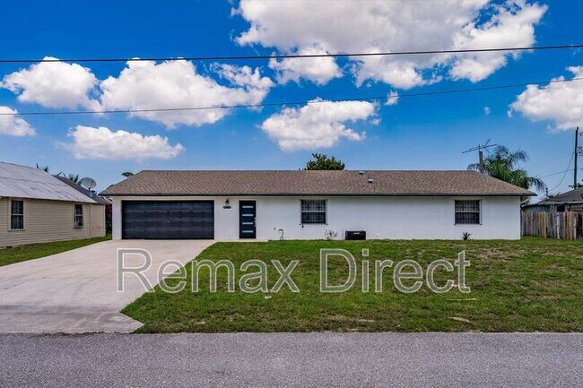 Primary Photo - 160 Marie Dr