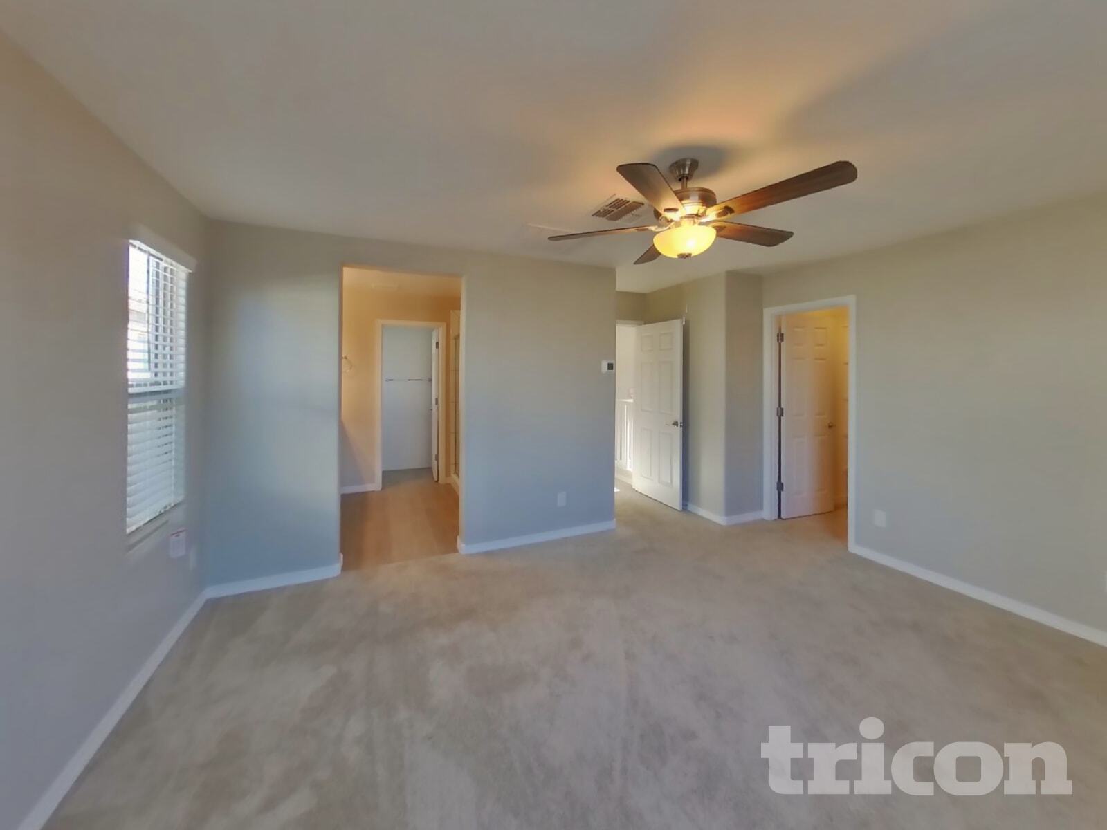 Building Photo - 5830 W Wood St