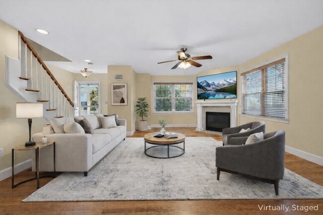 Building Photo - 6 Adams St