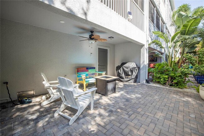 Building Photo - 6036 Anchorage Way S