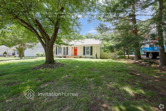 Building Photo - 1015 Rolling Meadow Dr