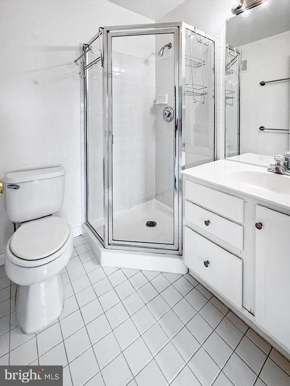 Building Photo - 2305 Village Crossing Rd