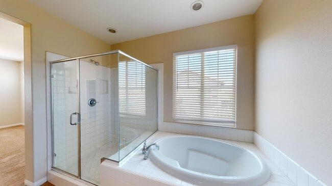 Building Photo - 36425 Fallingstar Pl