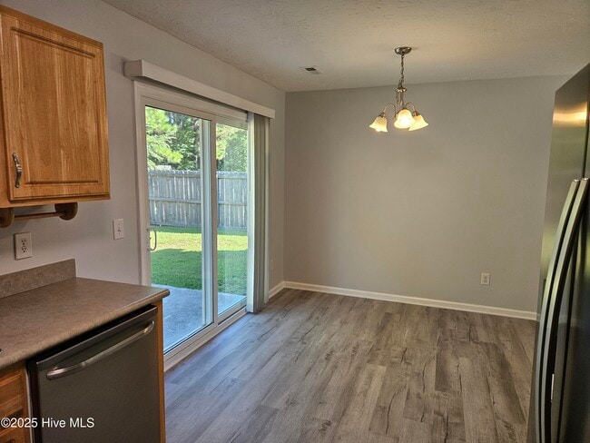 Building Photo - 112 Belvedere Dr