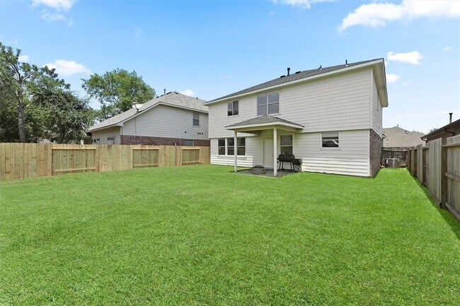 Building Photo - 6131 Wilcox Point Dr