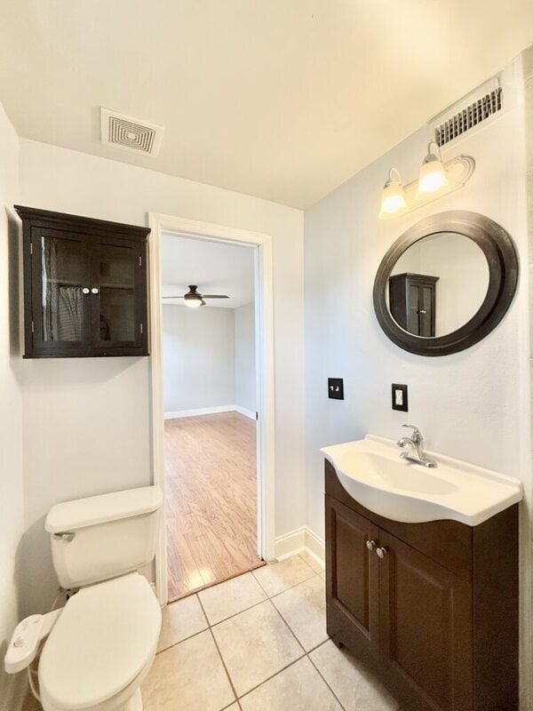 Building Photo - 909 W Fribley St