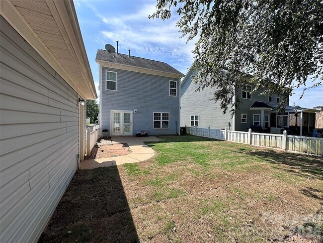 Building Photo - 732 Inwood Hill Dr