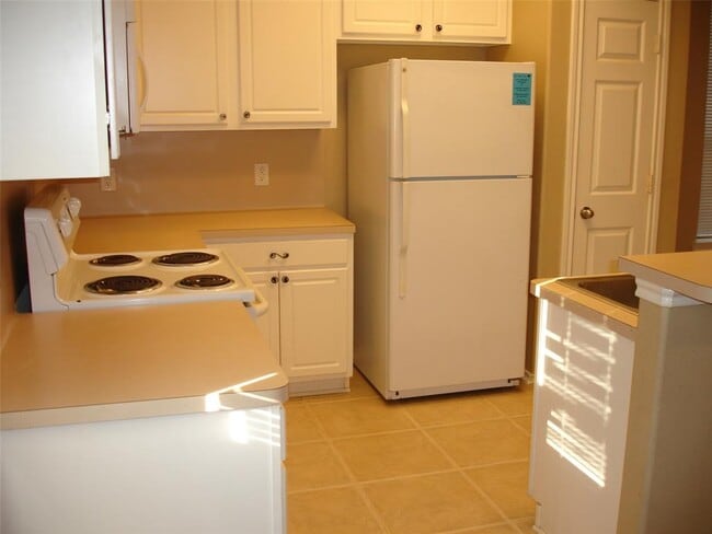Building Photo - 11843 Keystone Spring Way