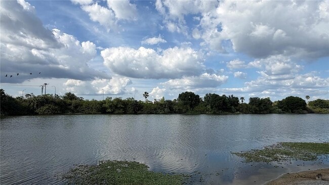 Building Photo - 758 Burlwood St