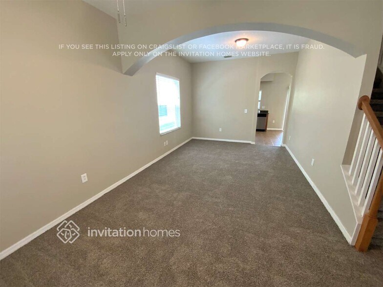 Building Photo - 2235 Roanoke Springs Dr